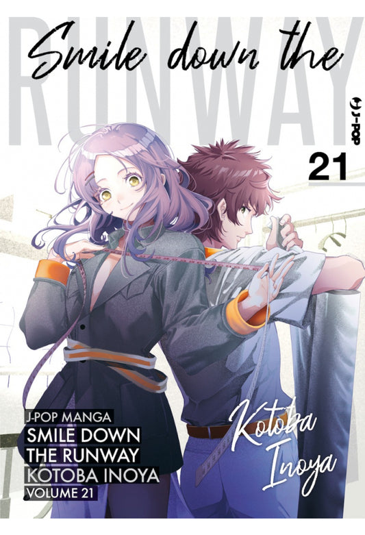 SMILE DOWN THE RUNWAY 21