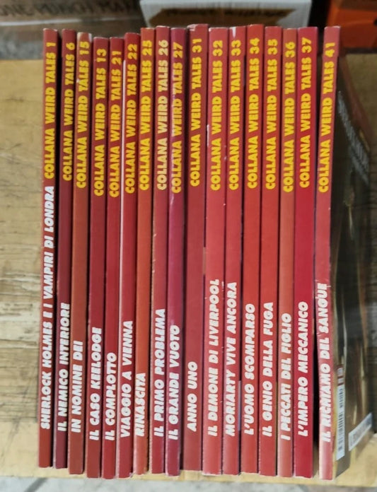 WEIRD TALES blocco di 17 albi con SHERLOCK HOLMES cosmo