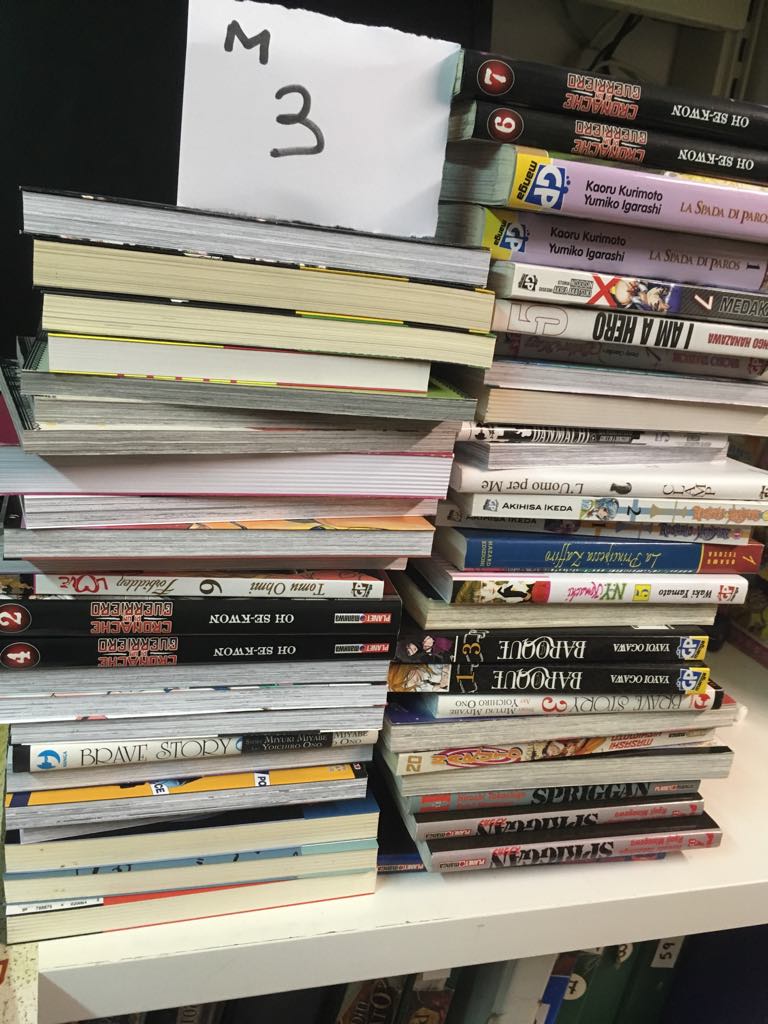 Blocco Manga M3 51 albi misti dal valore di circa 280 €-COMPLETE E SEQUENZE- nuvolosofumetti.