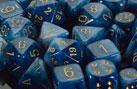 Dadi set da 7 in box Signature-CHESSEX- nuvolosofumetti.