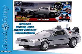 BTTF II DELOREAN DIE CAST 1:24 W LIGHTS