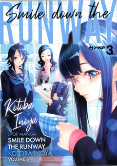 SMILE DOWN THE RUNWAY 3
